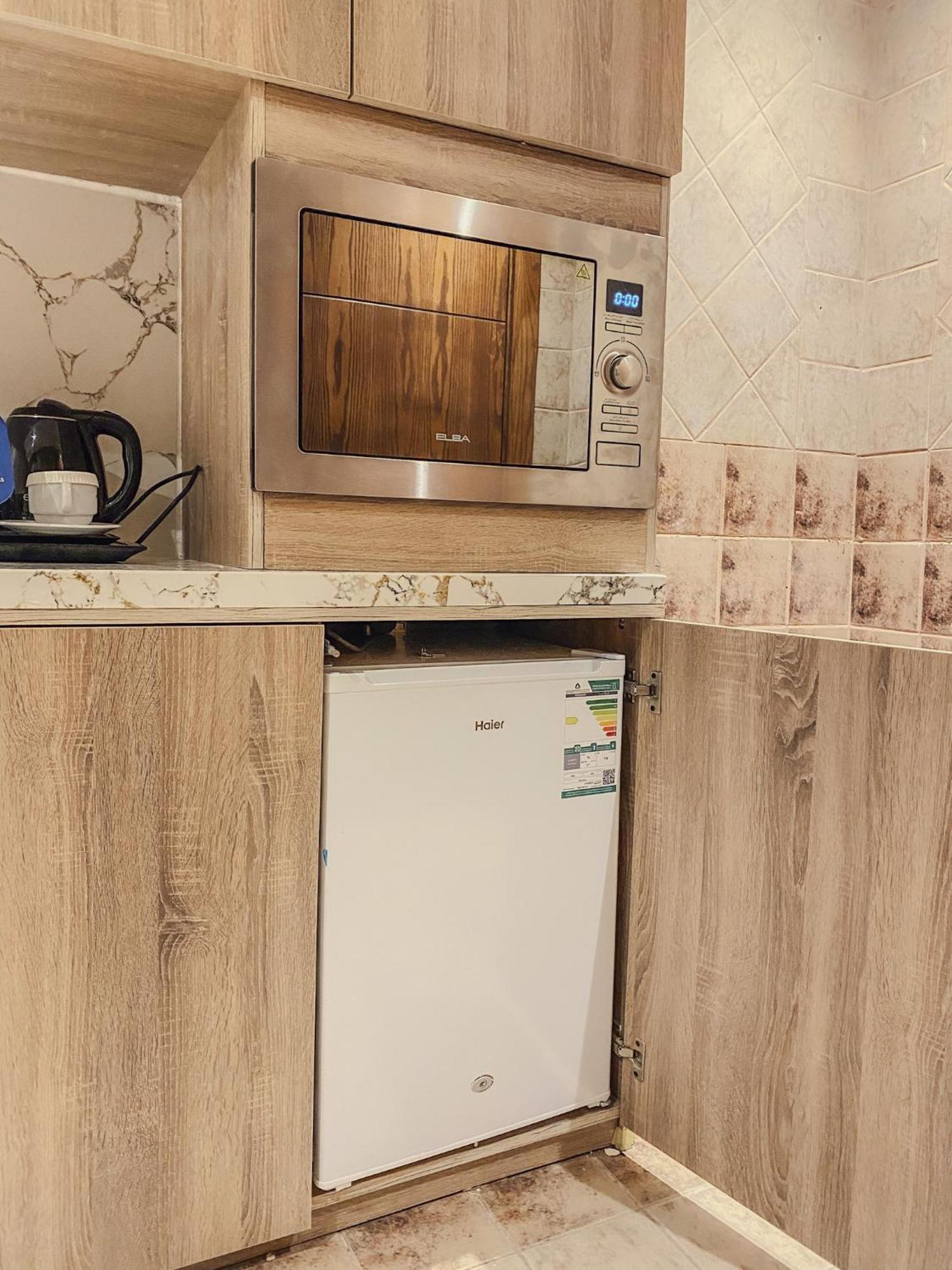 Comfort Inn Al Taawon - Family Only Riad Exterior foto