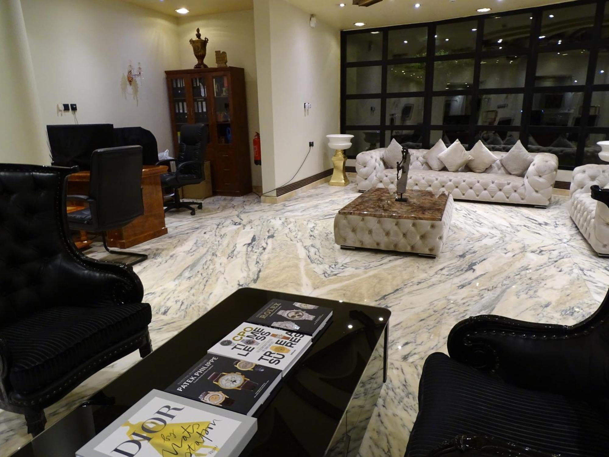 Comfort Inn Al Taawon - Family Only Riad Exterior foto